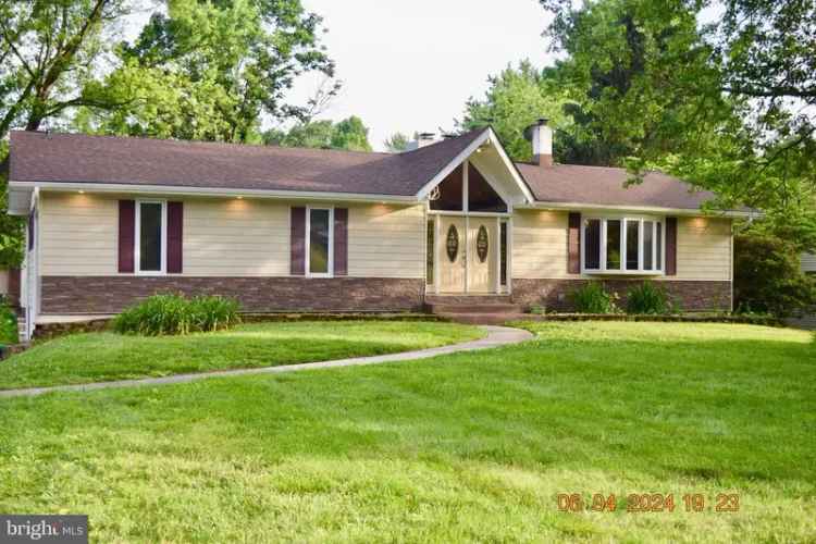 House For Sale in 106, Deergrass Road, Hockessin, Delaware