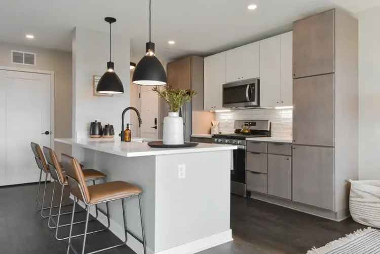 Rent Uptown Minneapolis Apartments with Modern Designs and Upscale Amenities