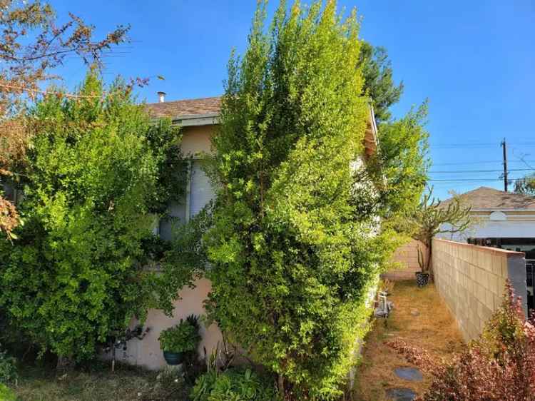 House For Sale in 7262, Kraft Avenue, Los Angeles, California