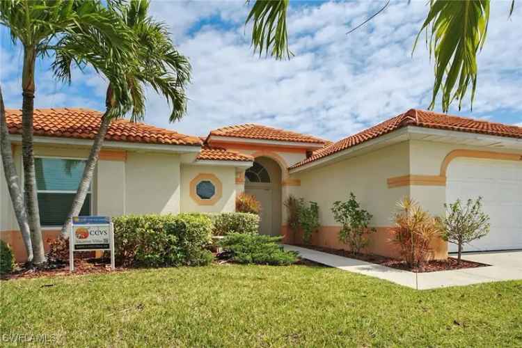 House For Sale in 2505, Southwest 38th Terrace, Cape Coral, Florida