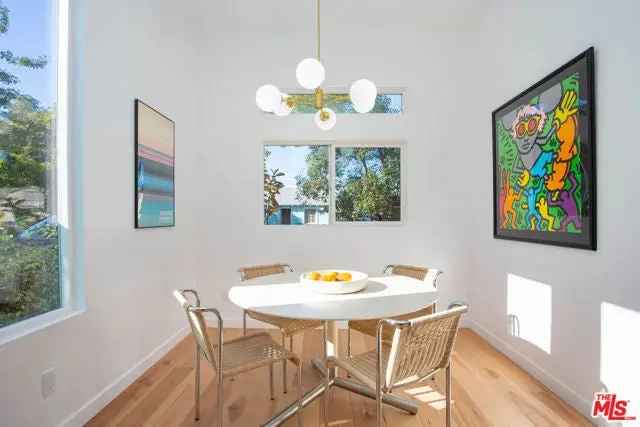 House For Sale in 3170, Glenmanor Place, Los Angeles, California