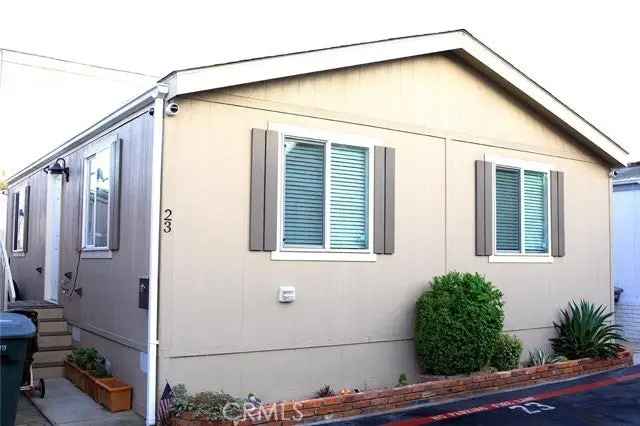 House For Sale in 327, West Wilson Street, Costa Mesa, California