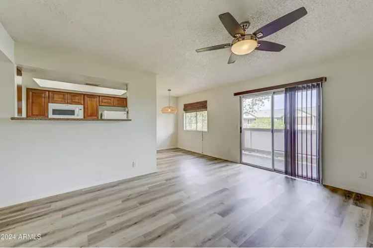 Buy Condo in Tempe with 2 Bedrooms and Community Amenities