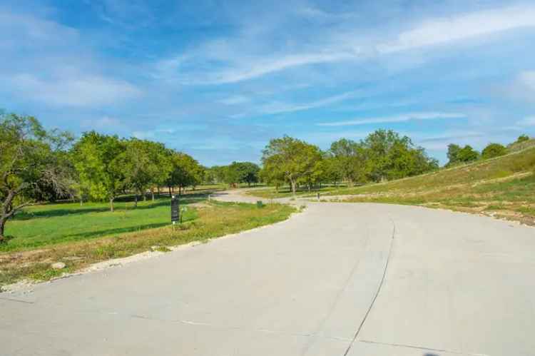 Buy Luxury Estate Lots in Gated Community with Hilltop Views in Parker County