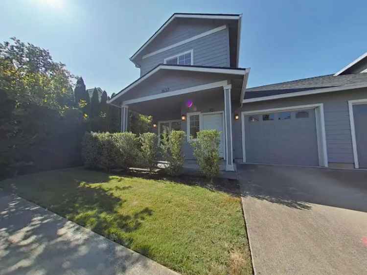 Rent Charming 3 Bedroom Duplex in Southwest Corvallis with Modern Features