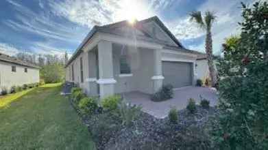 Rent Home in Solivita Poinciana Florida with Pools and Golf Courses