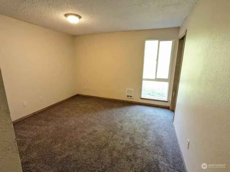 Apartment Unit for Rent