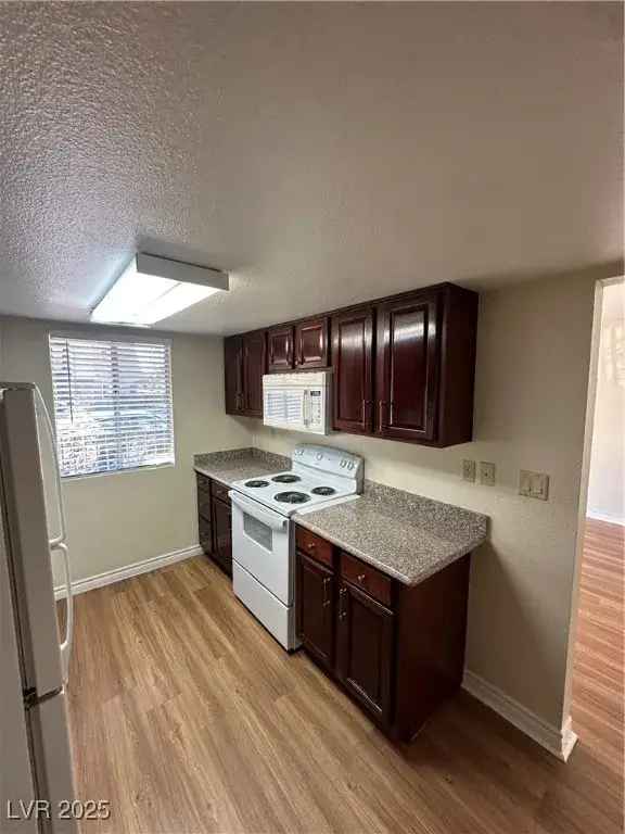 Rent Apartment Unit in Westwood Point with Community Amenities