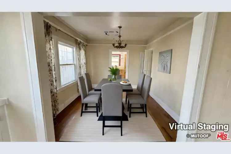 Duplex for Sale in Los Angeles with Value-Add Opportunity