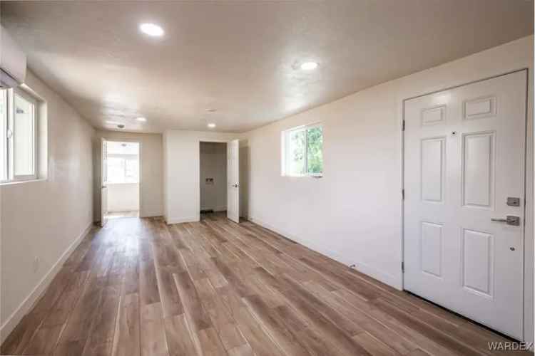 Buy 2 Bedroom Home in Downtown Kingman with Modern Features