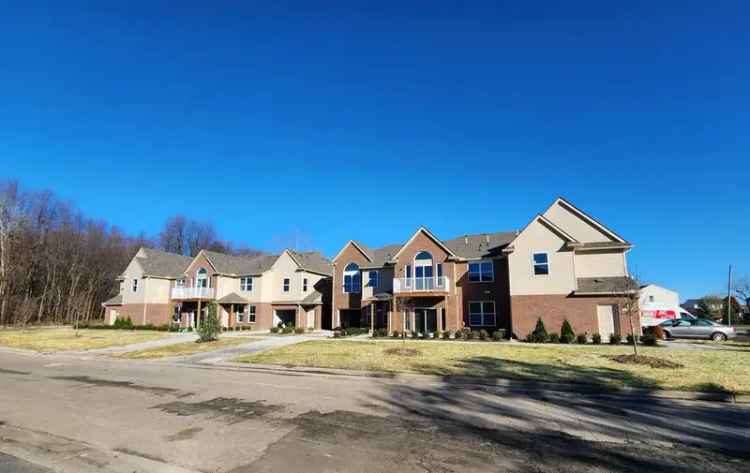 Rent Luxury Condo in Chesterfield with Modern Amenities