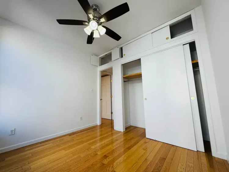 Rent Apartment Unit with Two Bedrooms in East Village