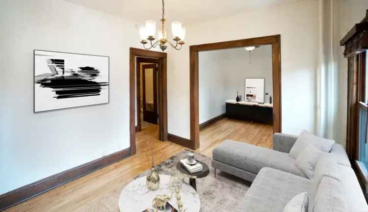 Rent Vintage Apartments in Minneapolis with Historic Charm