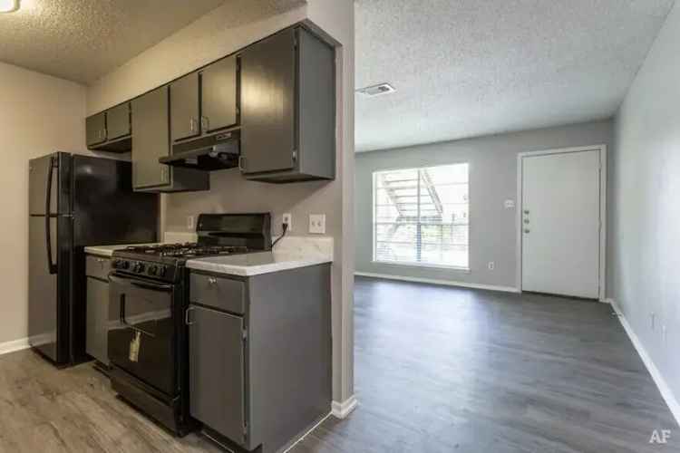 Rent Apartments in Beaumont TX with Spacious Floor Plans and Amenities