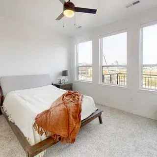 Luxury Apartments for Rent in Iowa River Landing with Modern Amenities