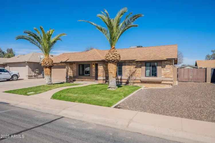 House For Sale in 6414, West Monterey Place, Chandler, Arizona