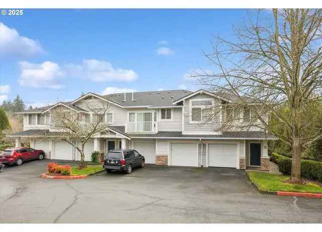 House For Sale in 14781, Southwest Beard Road, Beaverton, Oregon