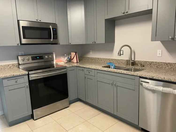 Rent Home Clean Spacious with New Features Near Publix Walmart