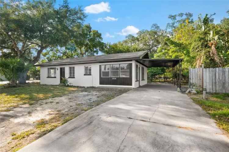 House For Sale in 2504, 38th Avenue West, South Bradenton, Florida