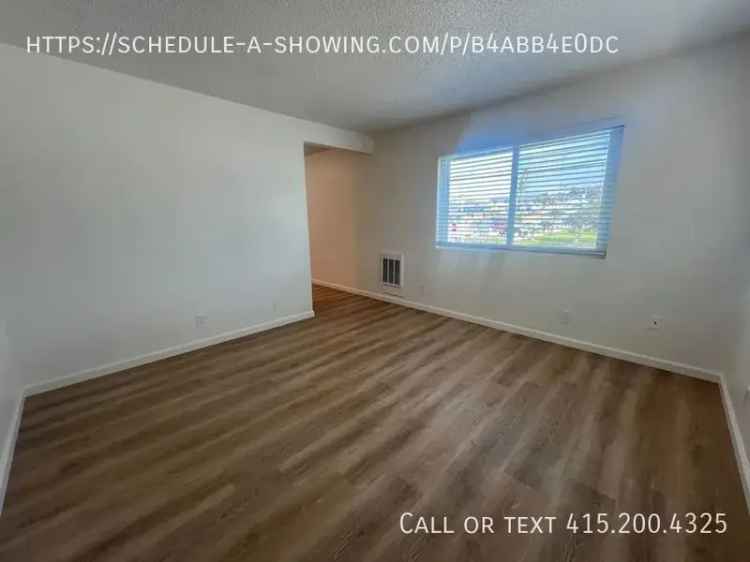 Rent Studio Apartment in Seaside with Modern Features