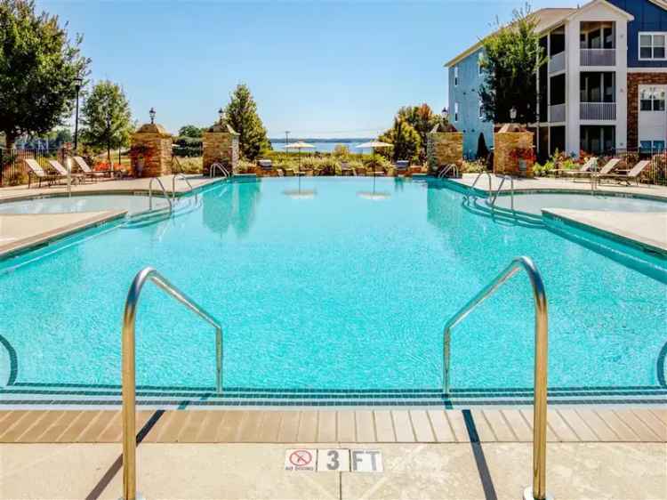 Rent Apartments in Columbia with Lake Murray Views and Amenities