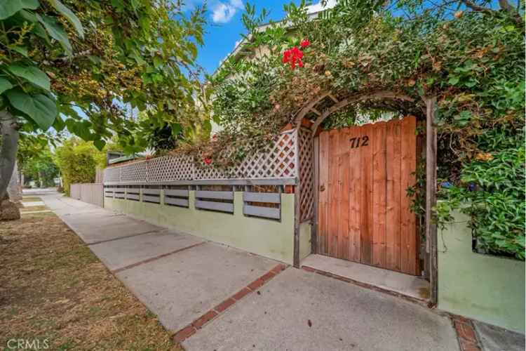 Investment triplex for sale near Venice Beach Boardwalk