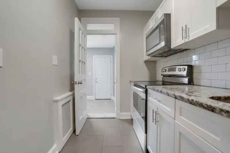 Rent 3 Bedroom Apartment in Brookland with Modern Amenities