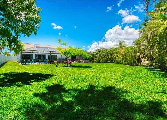 House For Sale in 4305, Country Club Boulevard, Cape Coral, Florida