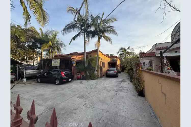 Duplex for Sale in Eagle Rock with Bonus Room