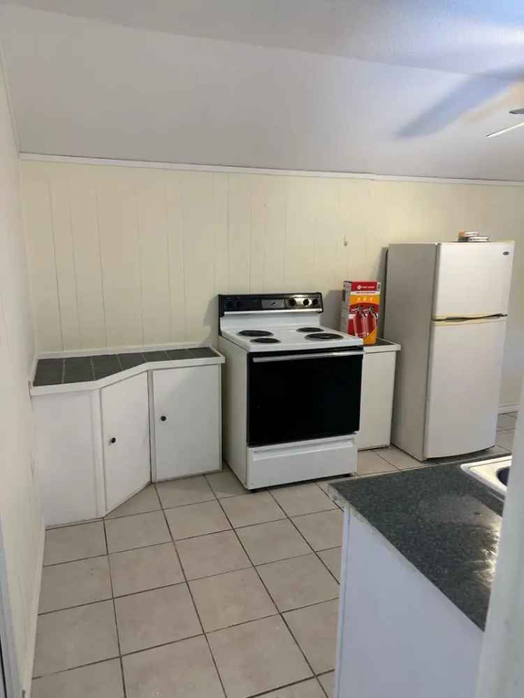 Rent Studio Near Austin College with Modern Amenities