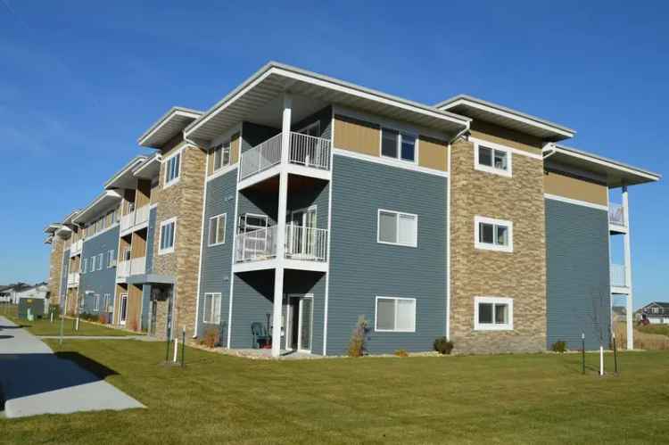 Rent Apartments in Moorhead with Modern Comfort and Amenities