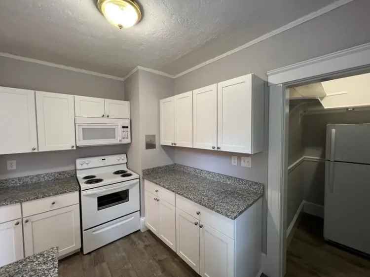 Rent 2 Bedroom Apartment in Worcester with Modern Upgrades