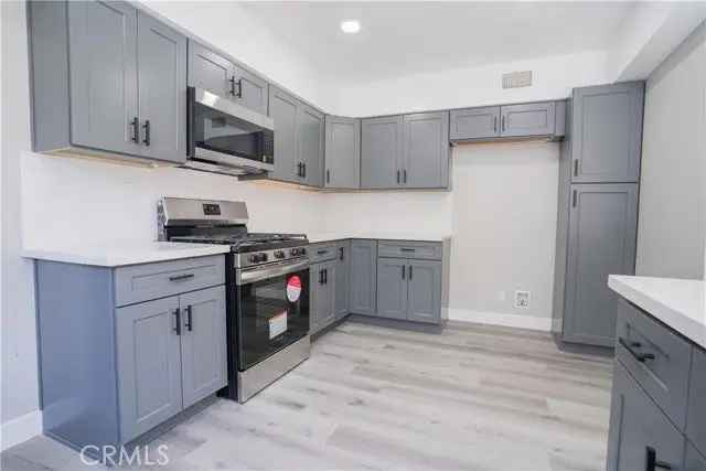 House For Sale in 8104, Allott Avenue, Los Angeles, California