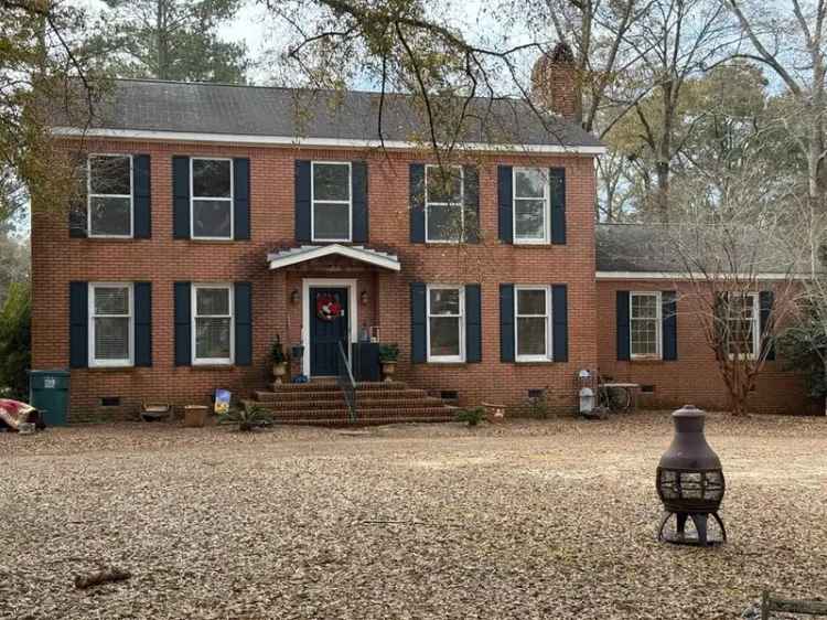 Buy Brick Home in Eufaula with Pool and Lakeview Features