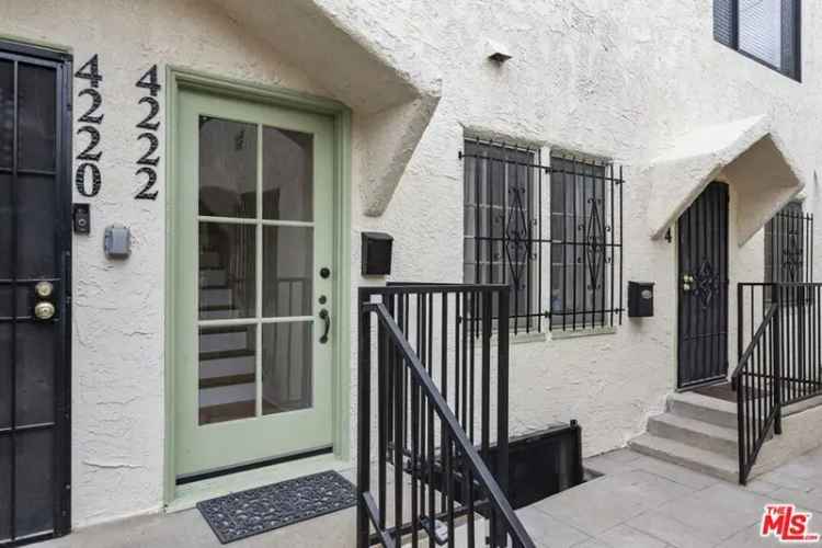 Rent Courtyard Apartments in Los Feliz with Modern Upgrades