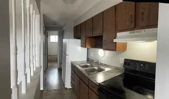 Rent Apartment in Broomfield with Kitchen Amenities