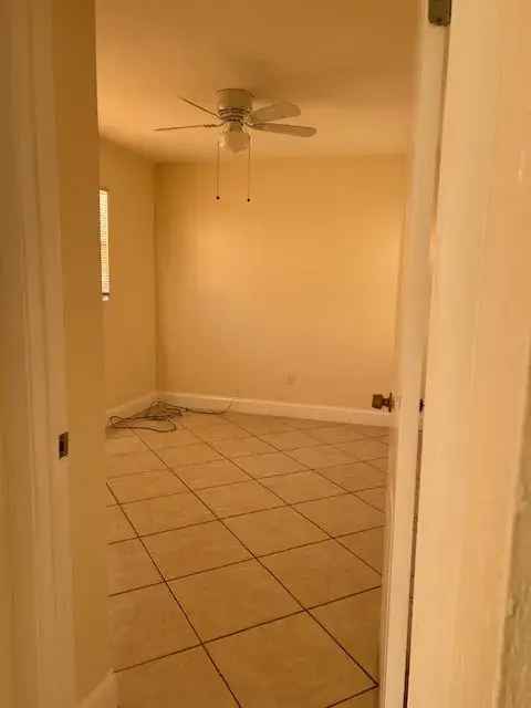 Rent Spacious 3 Bedroom Apartment in Largo FL with Modern Features