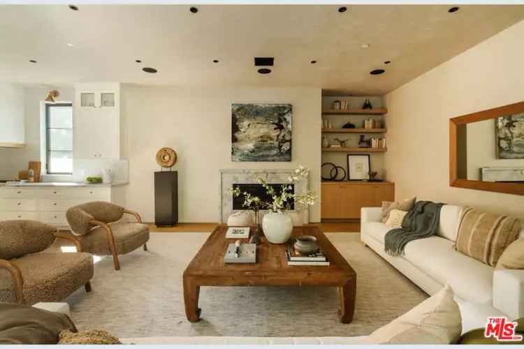 Buy Stunning House in Sherman Oaks with Private Pool and Spa