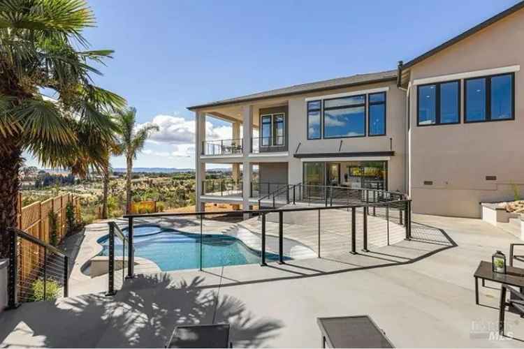 Rent Luxury Single Story Home in Fountaingrove with Unobstructed Views