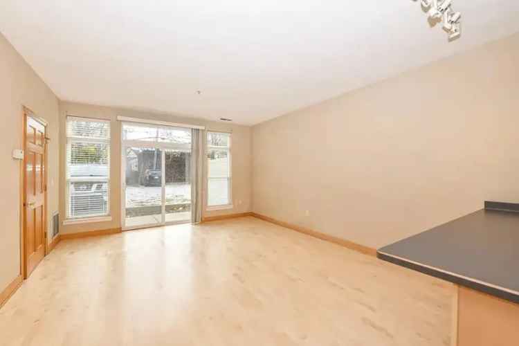 Rent Apartment in Prime Location with Unique Features Near Brady St