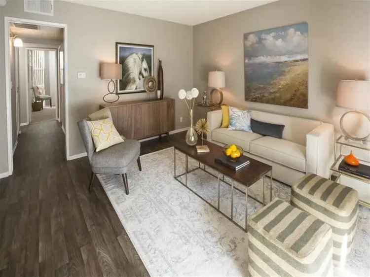 Rent Apartments in Lakewood CA with Premium Amenities and Quick Access