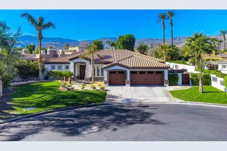 Buy Home in Indian Wells with Pool and Spa Features