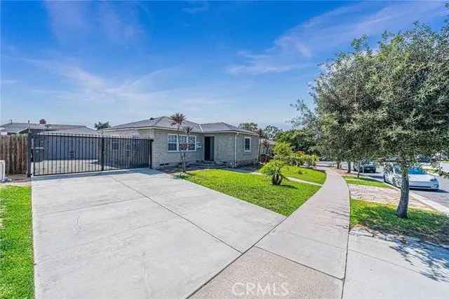 House For Sale in 632, West 35th Street, Long Beach, California