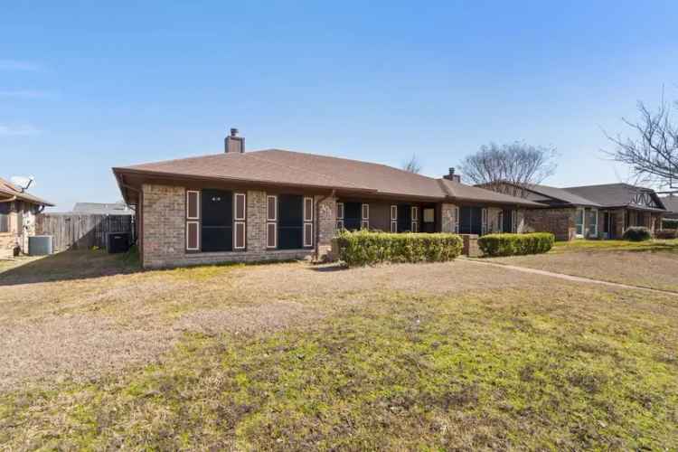 Rent Home in Garland with Modern Kitchen and Spacious Living Area