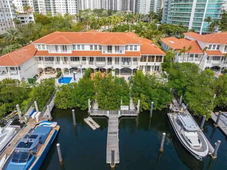 House For Sale in 3760, Northeast 199th Terrace, Aventura, Florida