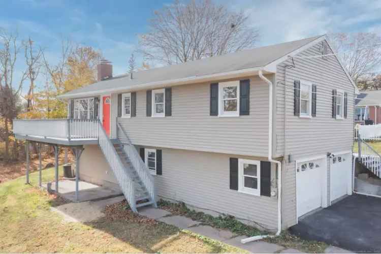 Rent Beautifully Renovated House in North End Wallingford with Sunroom