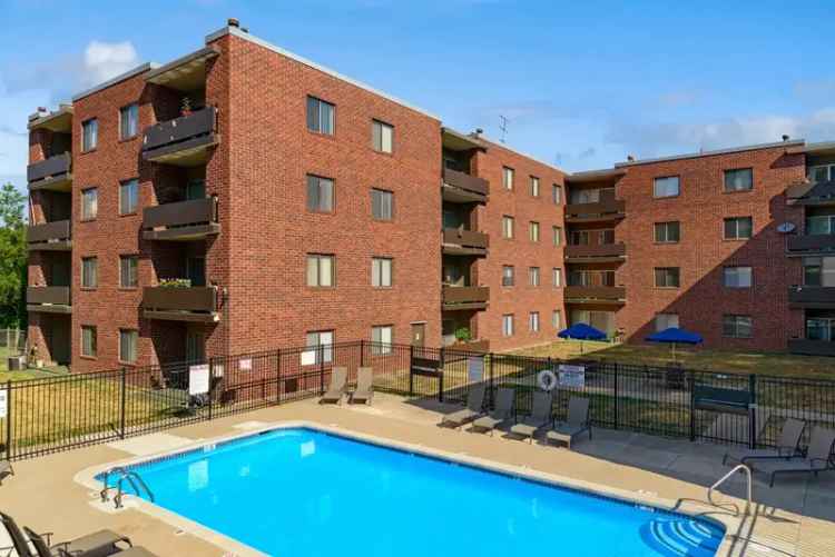 Rent Unique High-Rise Apartments with Outdoor Pool and Balcony