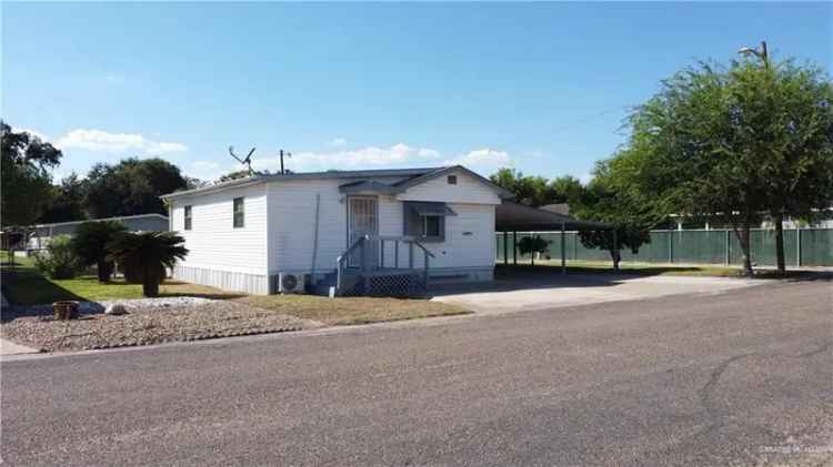 Buy Manufactured Home in Alamo Texas with Pool and Activities