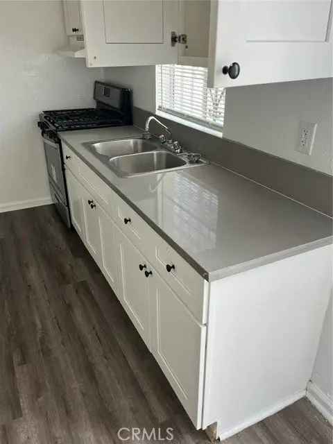 House For Sale in 9538, Compton Avenue, Los Angeles, California