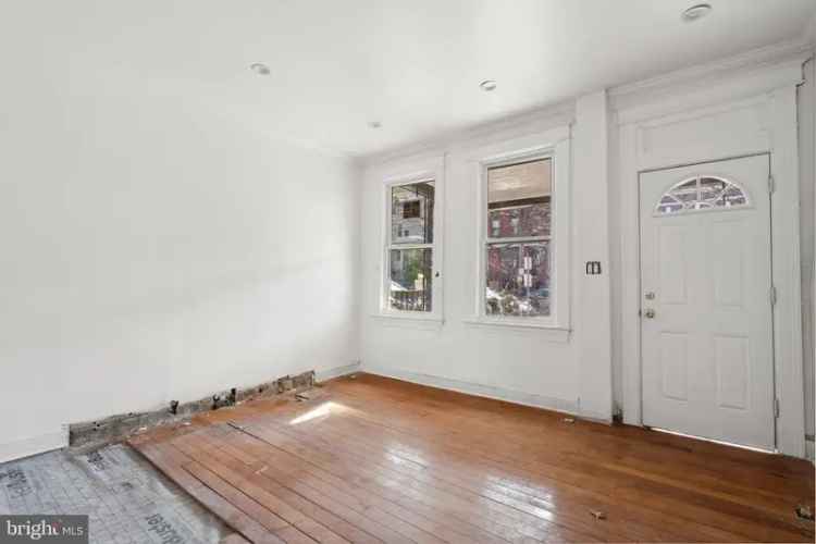 House For Sale in 939, Shepherd Street Northwest, Washington, District of Columbia